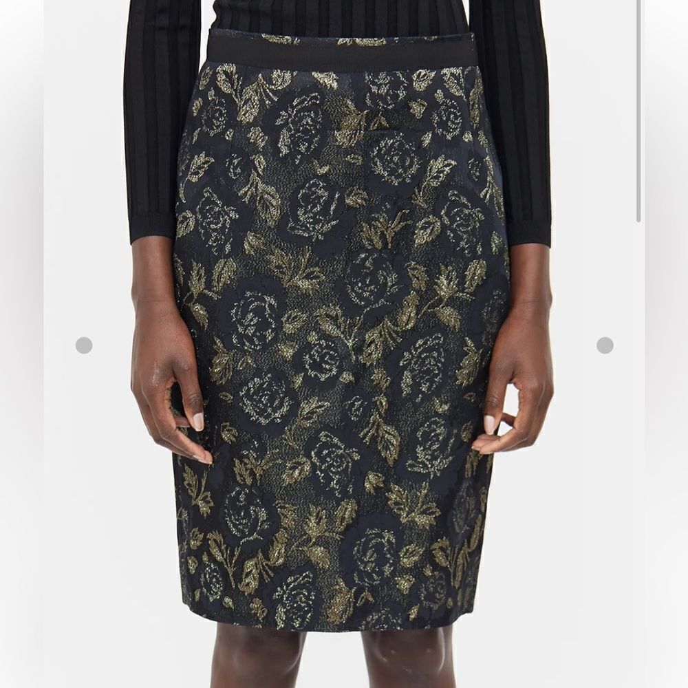 Dolce & Gabbana Gold and Black Printed Pencil Skirt - Picture 5 of 11